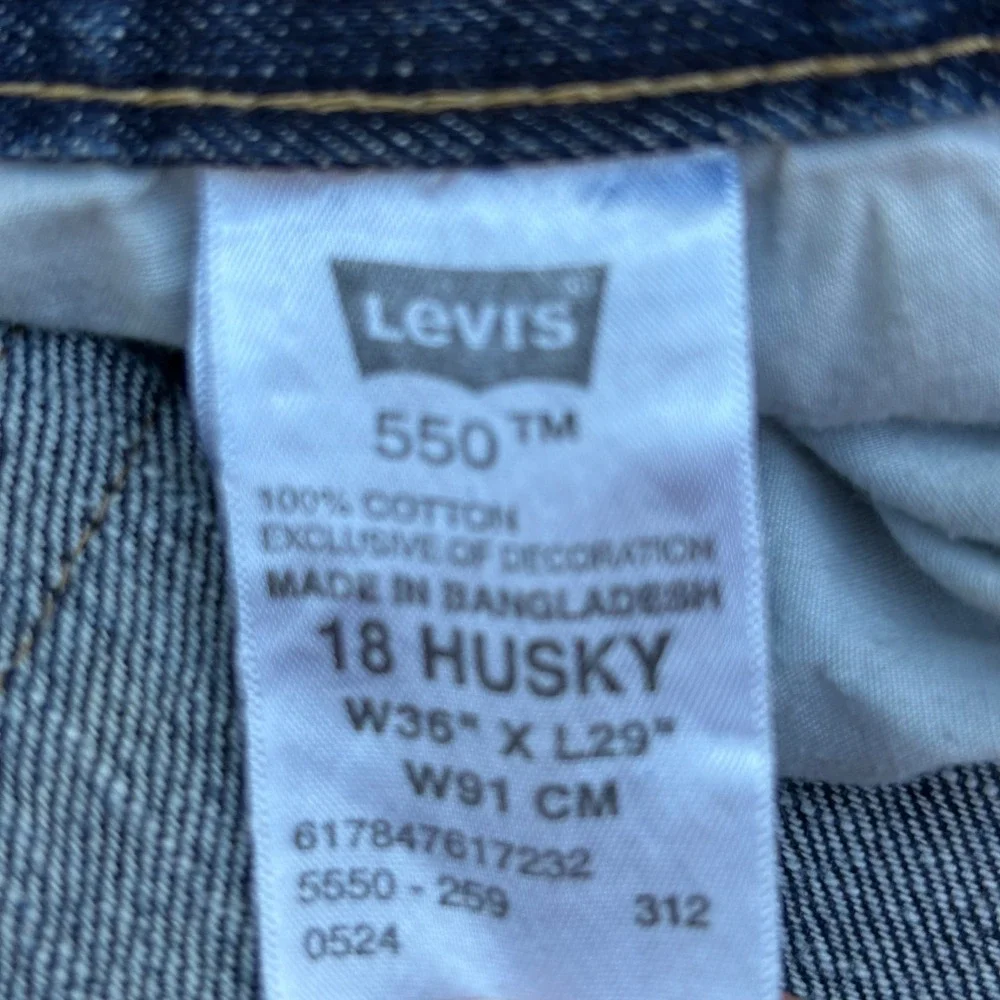 Levis 550 Relaxed Fit Jeans Men 36x29 Dark Wash Blue Straight Leg Denim 5550-259